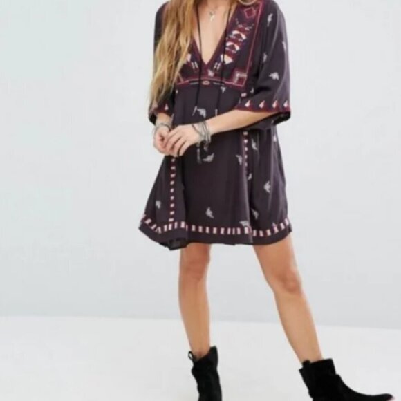 Free People Tulum Embroidered Aztec Boho V-Neck Kimono Sleeve Mini Dress XS - Picture 2 of 13